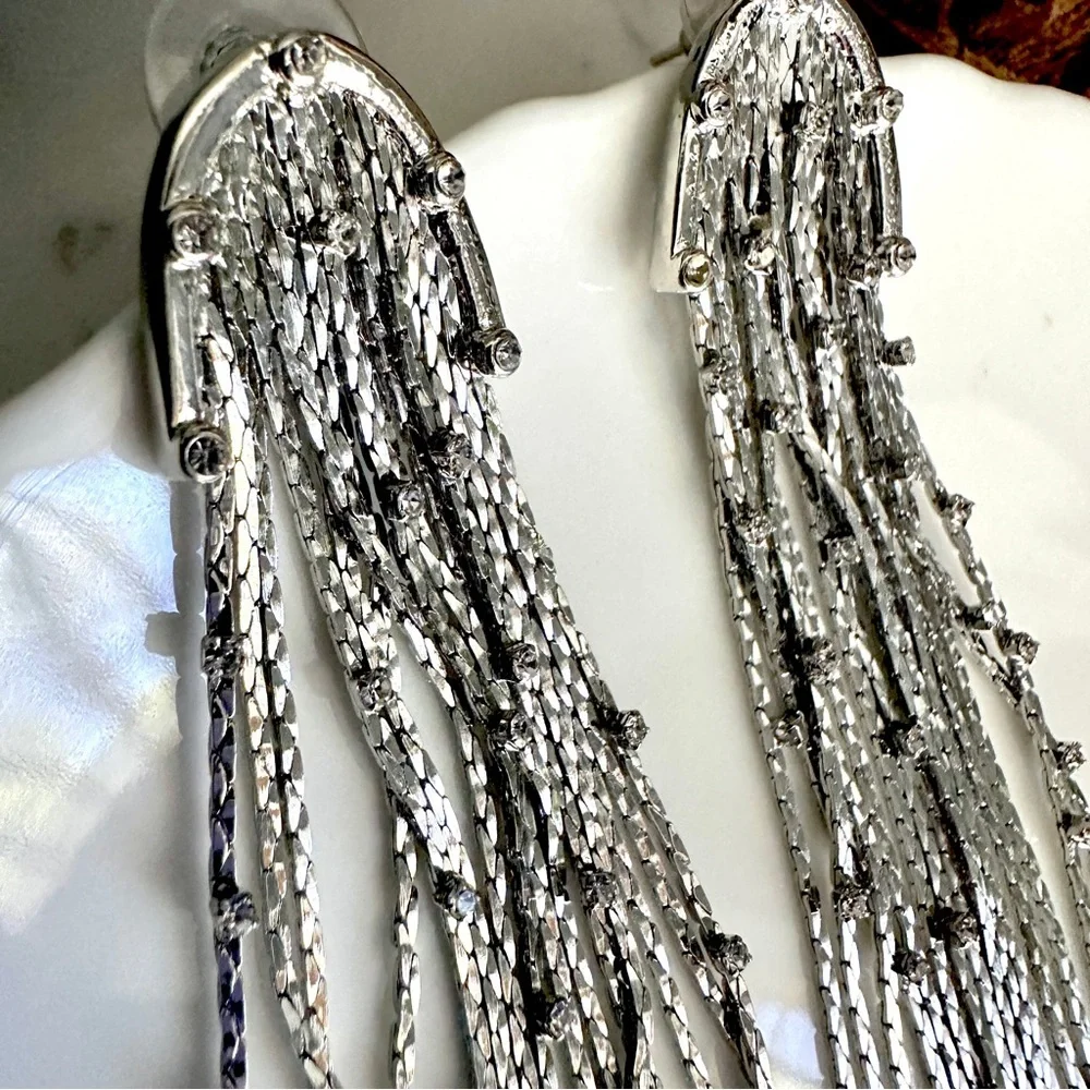 2/$30🌵 Long Arch Tassel Crystal Rhinestone Earrings Silver Tone Dangle Gift NEW